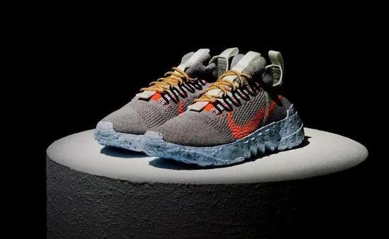 耐克新出的垃圾鞋,耐克阿迪达斯夏季短袖推荐