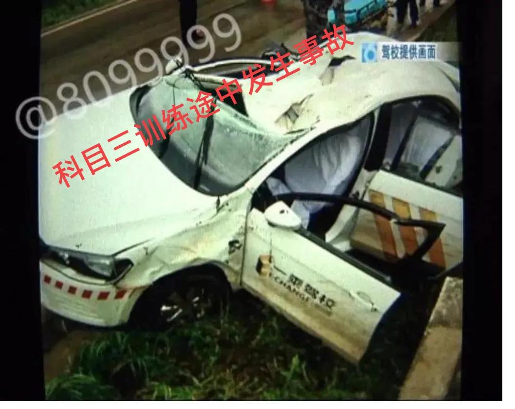 在昆明学驾照大概多少钱,昆明正规驾校多少钱一个月