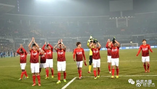 看足球教学,看足球的感悟