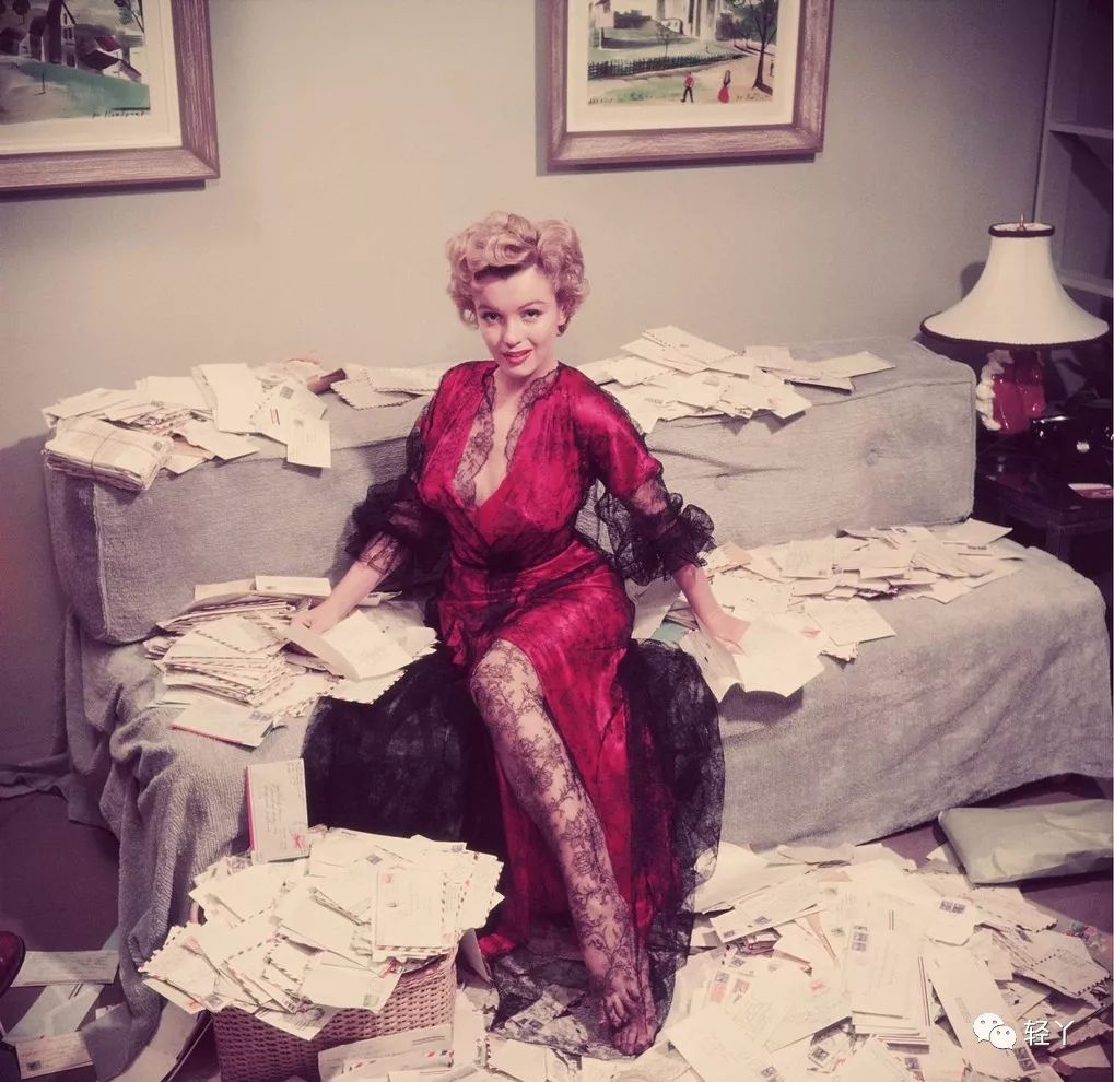 落入凡间的性感天使，36岁香消玉殒