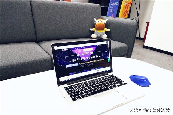 公转私转多了会被冻结吗,公转私每月能转多少钱税务才合法