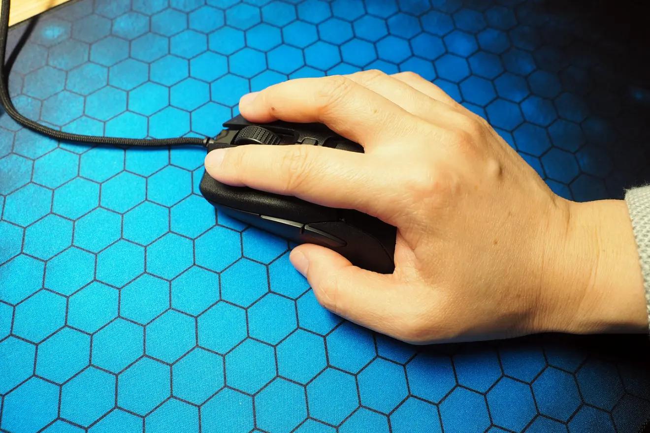 雷蛇毒蝰迷你版mini有线鼠标razer,雷蛇毒蝰v2pro鼠标和毒蝰v3pro