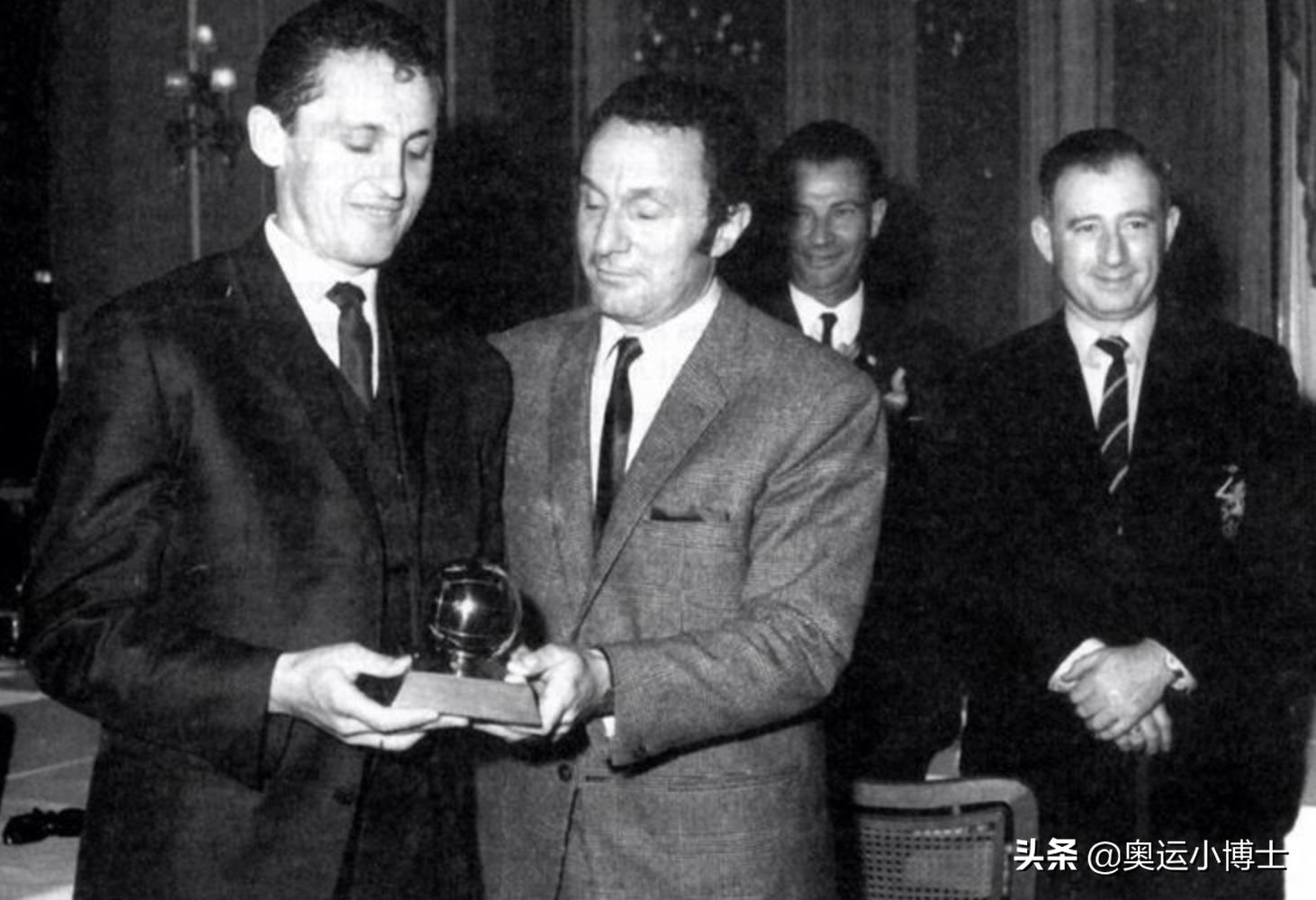 金球奖传奇11：他是马扎尔人最后的英雄，传世足球巨星阿尔伯特