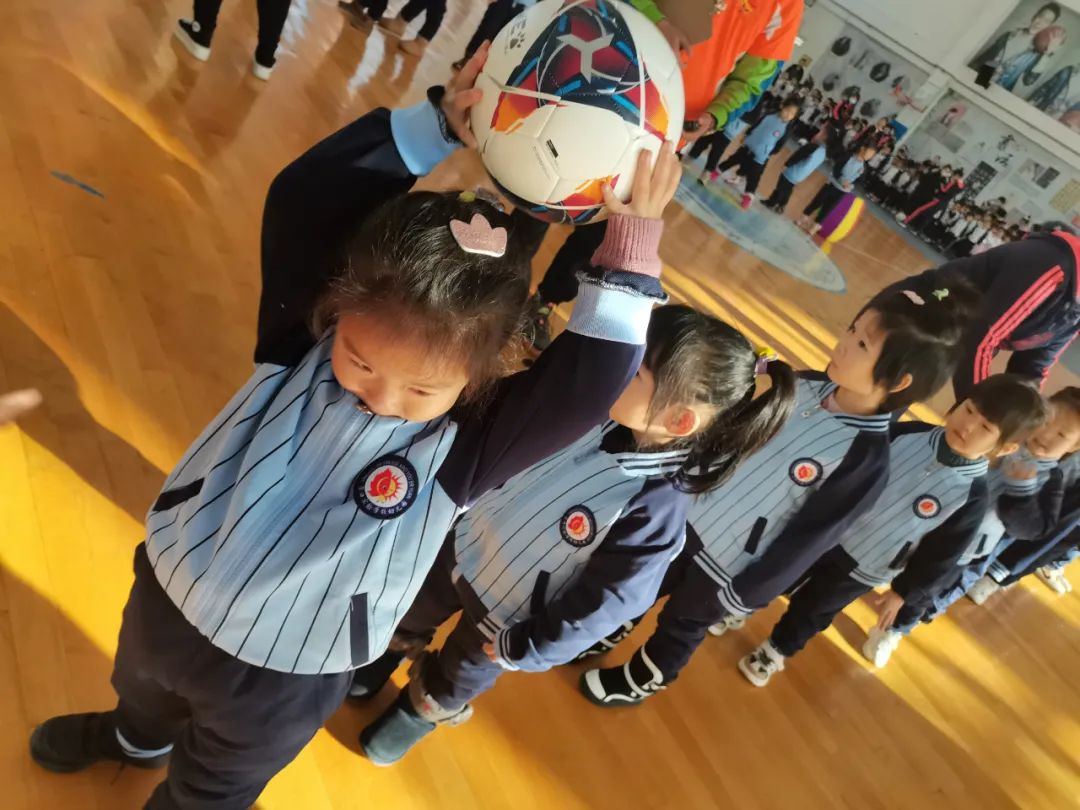 营口市第二届幼儿园足球嘉年华,幼儿园足球特色活动报道