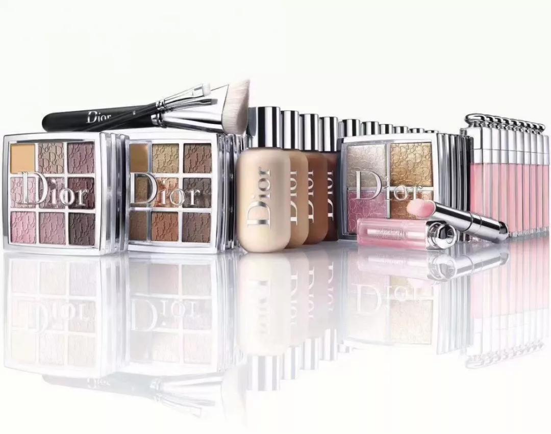 哈尔滨dior专柜远大,dior迪奥官方线上精品店