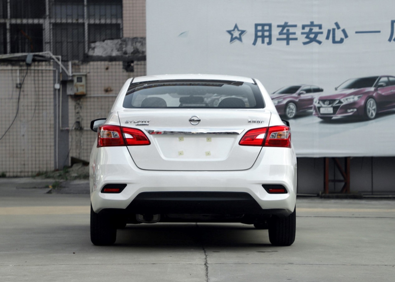 全新轩逸巅峰之作上市,全新经典轩逸上市售价9万起