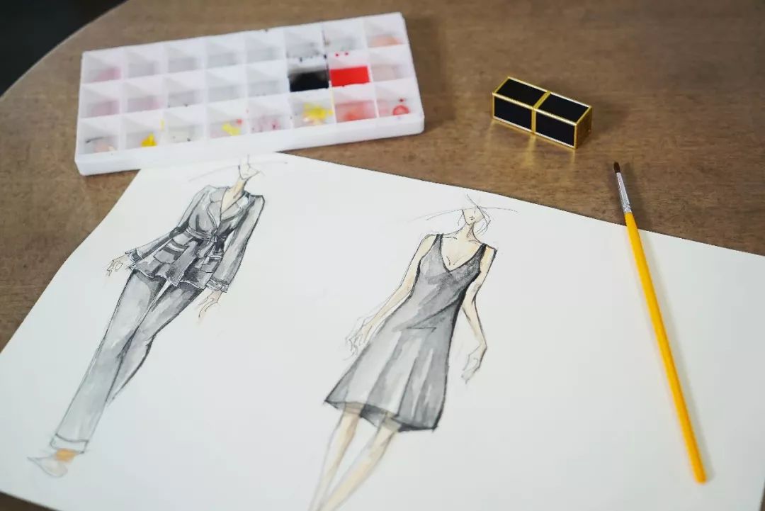 女性私房：内衣是灵魂里的欲望，其中秘密她用十年去探索