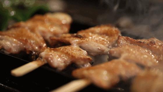 没想到师惠坊这家不足40平米的烤串店,竟是上班族的秘密基地!