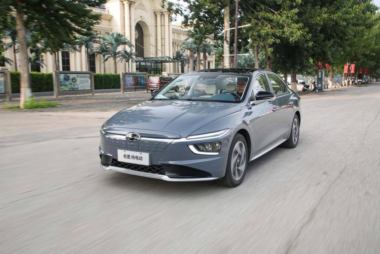 纯电车轿车推荐,最新北京现代名图试驾