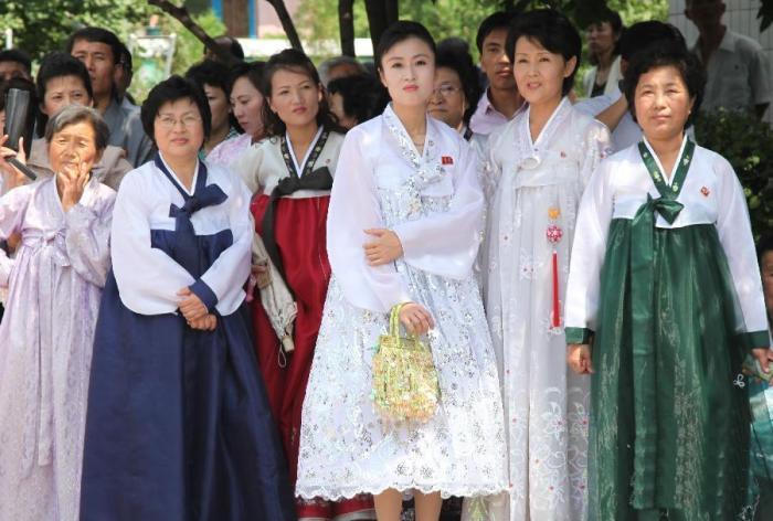 朝鲜风情工作服,朝鲜人职业装