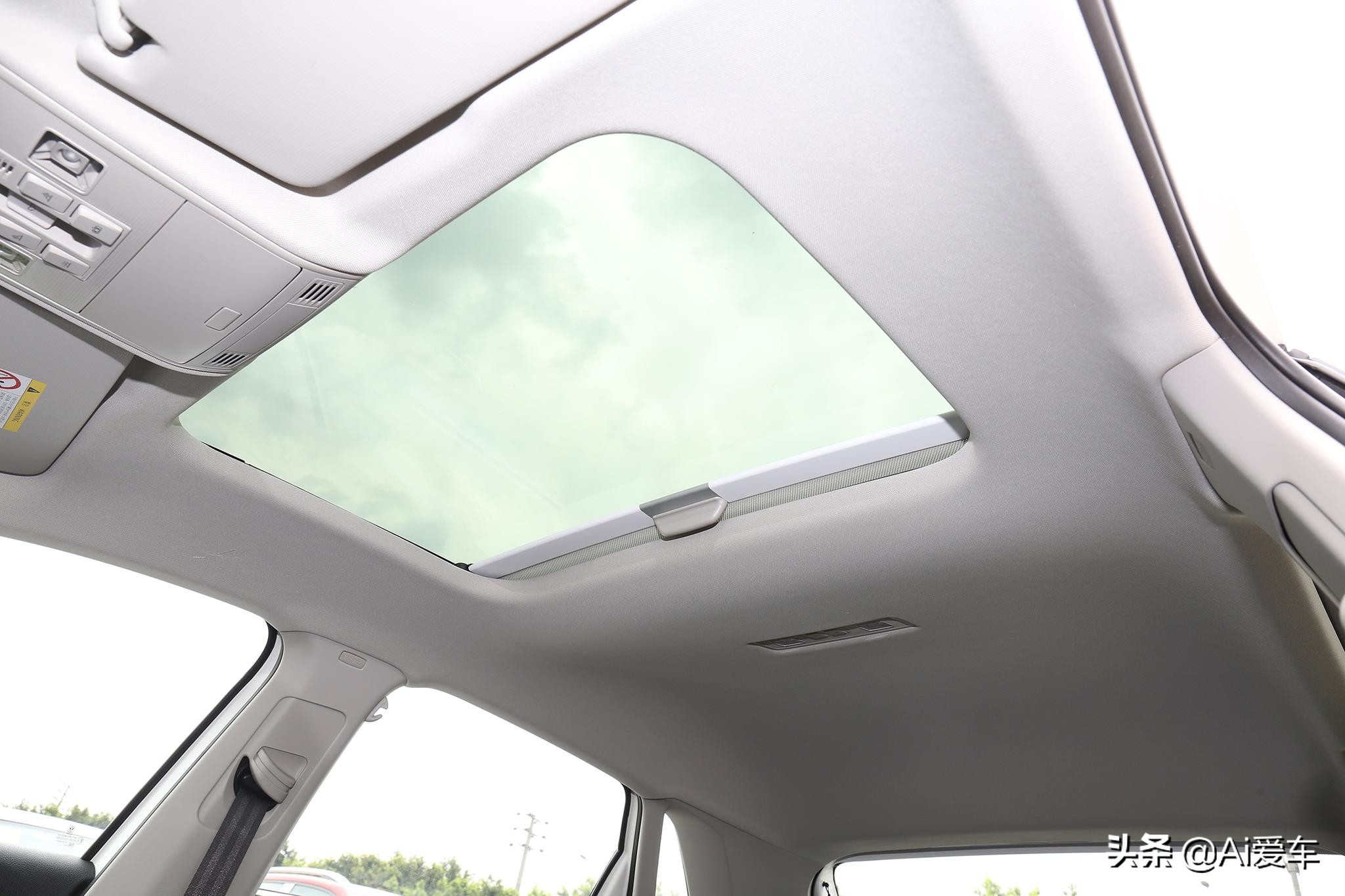 最新款大众polo值得买吗,新款大众polo评测最新