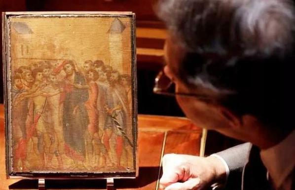 90岁老奶奶“撞大运”，家里一幅挂了50年的破画，拍了1.9亿天价