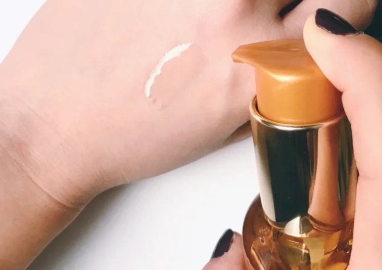 头发防静电的处理小妙招,防止头发静电最好的方法