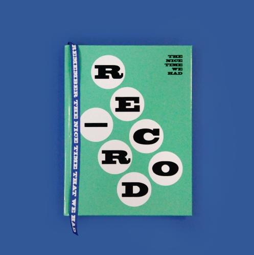 “开学买个好看的笔记本，我就会认真学习了”