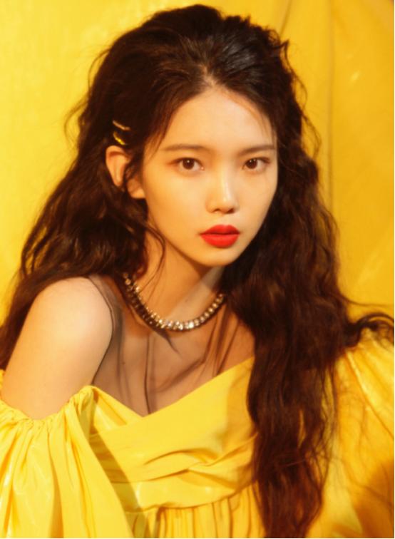 李熙凝棒球服粉色,李熙凝最惊艳的短发