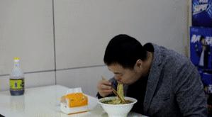 和泡面味道一样的红烧牛肉面,燃面煮的红烧牛肉面