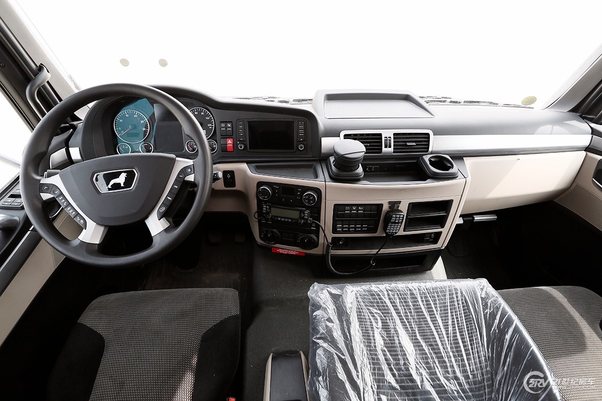 诺马迪森房车100万以内,1300万诺马迪森越野房车旅游