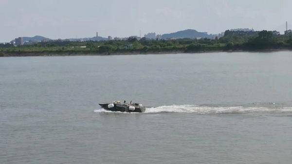 无人地面战车,无人战车底盘