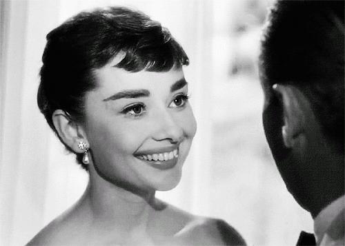 日本抗衰老紧致精华液,日本vc收缩毛孔精华液