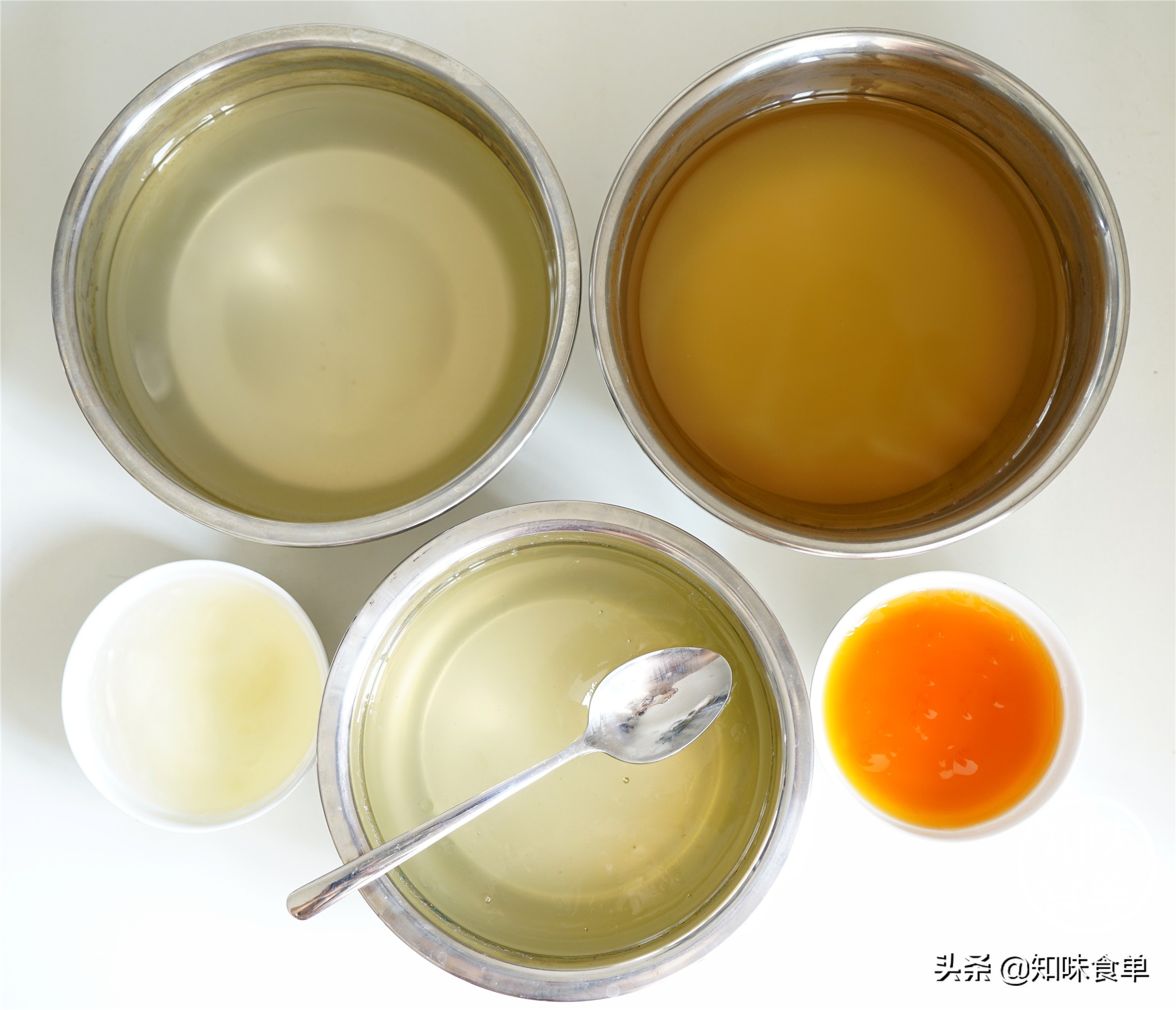 食单丨手工冰粉制作丨最全冰粉制作指南，天然*物冰植**粉大比拼