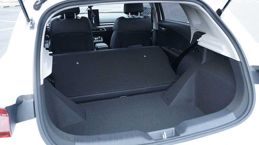 比亚迪好看电车,颜值即正义抢先体验比亚迪e2