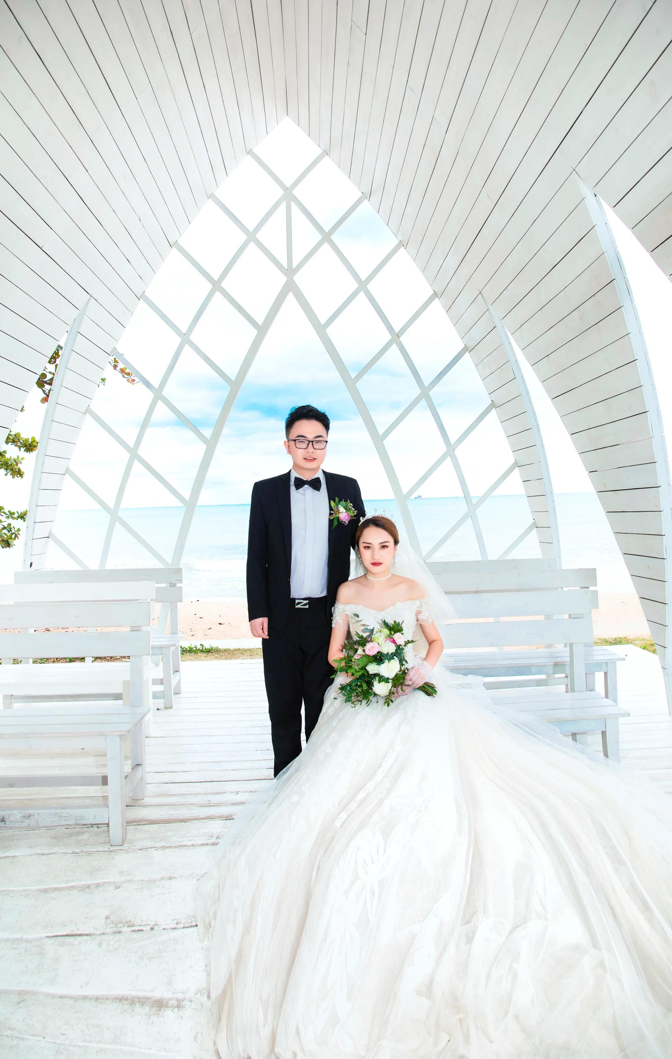 单身朋友的状态,单身的朋友和情侣