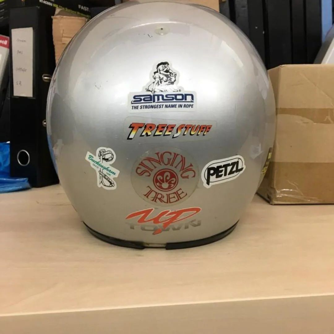 亮盔怎么保养,老头盔防雾