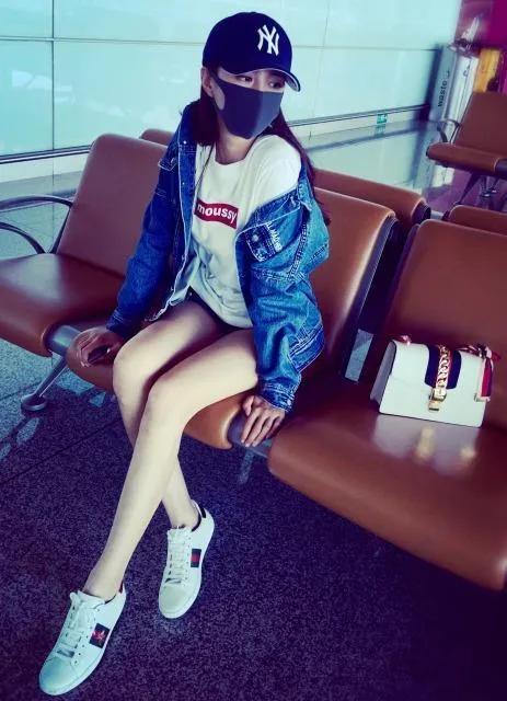 古驰经典款小白鞋怎么穿,gucci经典乐福鞋穿搭