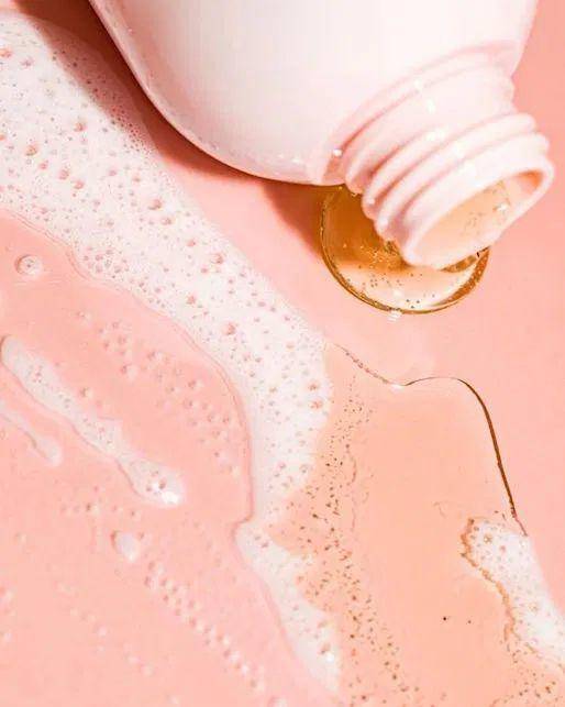 痘痘好多了脸一直红,痘痘反复没完没了