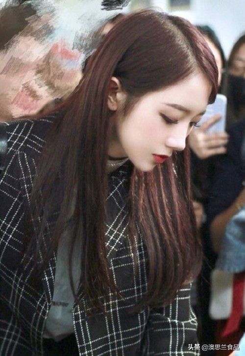 侧脸比正脸好看是什么面相,侧脸比正脸好看是什么脸型