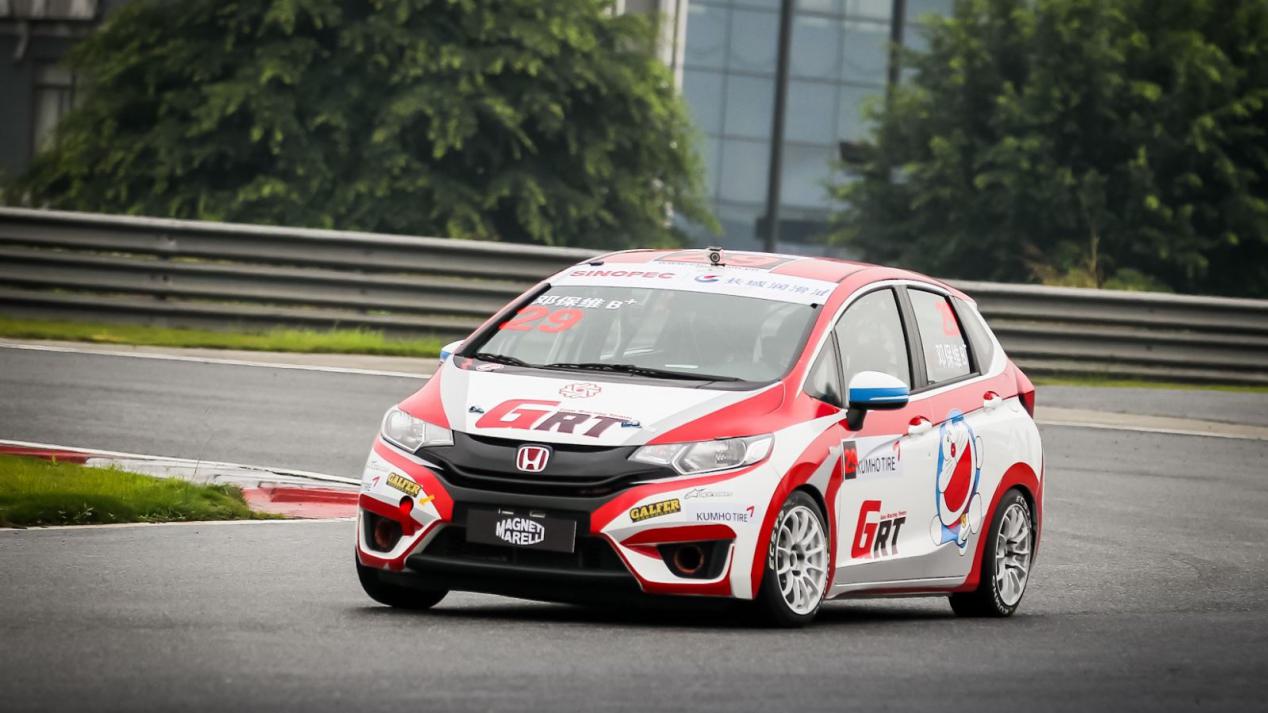 2016款飞度gk5优缺点,平民超跑飞度gk5