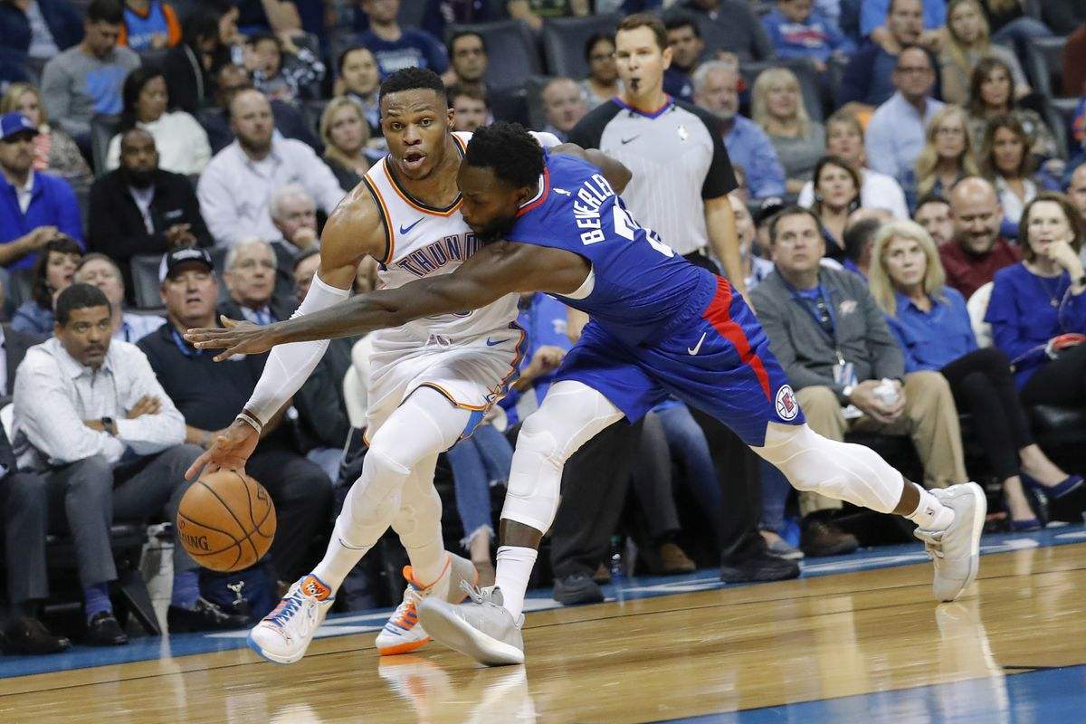 打球遇到身体对抗打不过怎么办,打球身体对抗太软怎么办