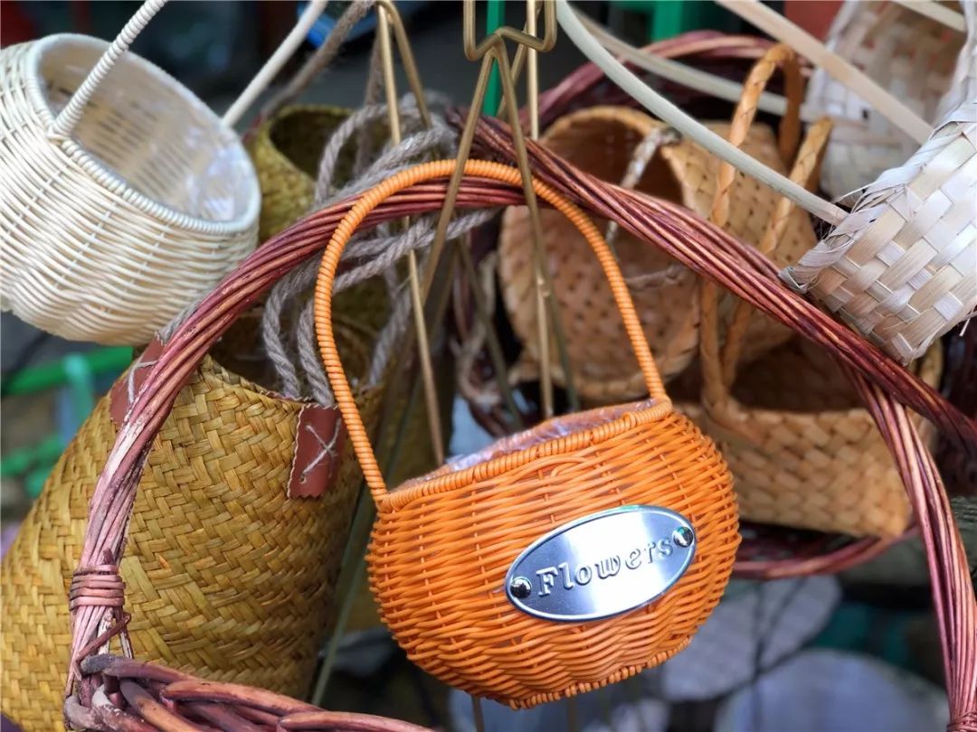 厦门10元店小商品最全批发市场,厦门最大的小商品批发市场在哪里