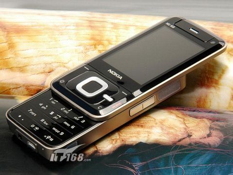 那些年我们用的旧手机,诺基亚n81普通与8g版有什么区别
