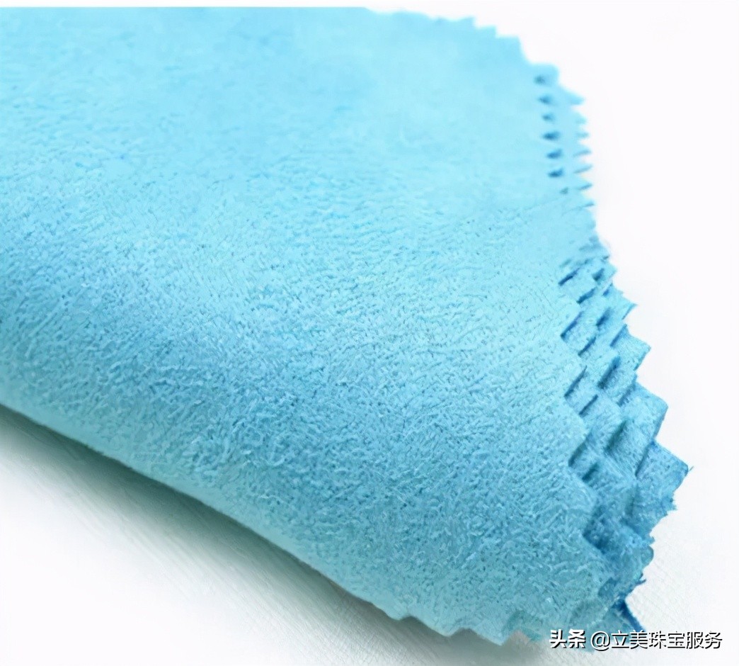 怎样清洗白银制品,白银首饰黑用什么清洗比较好