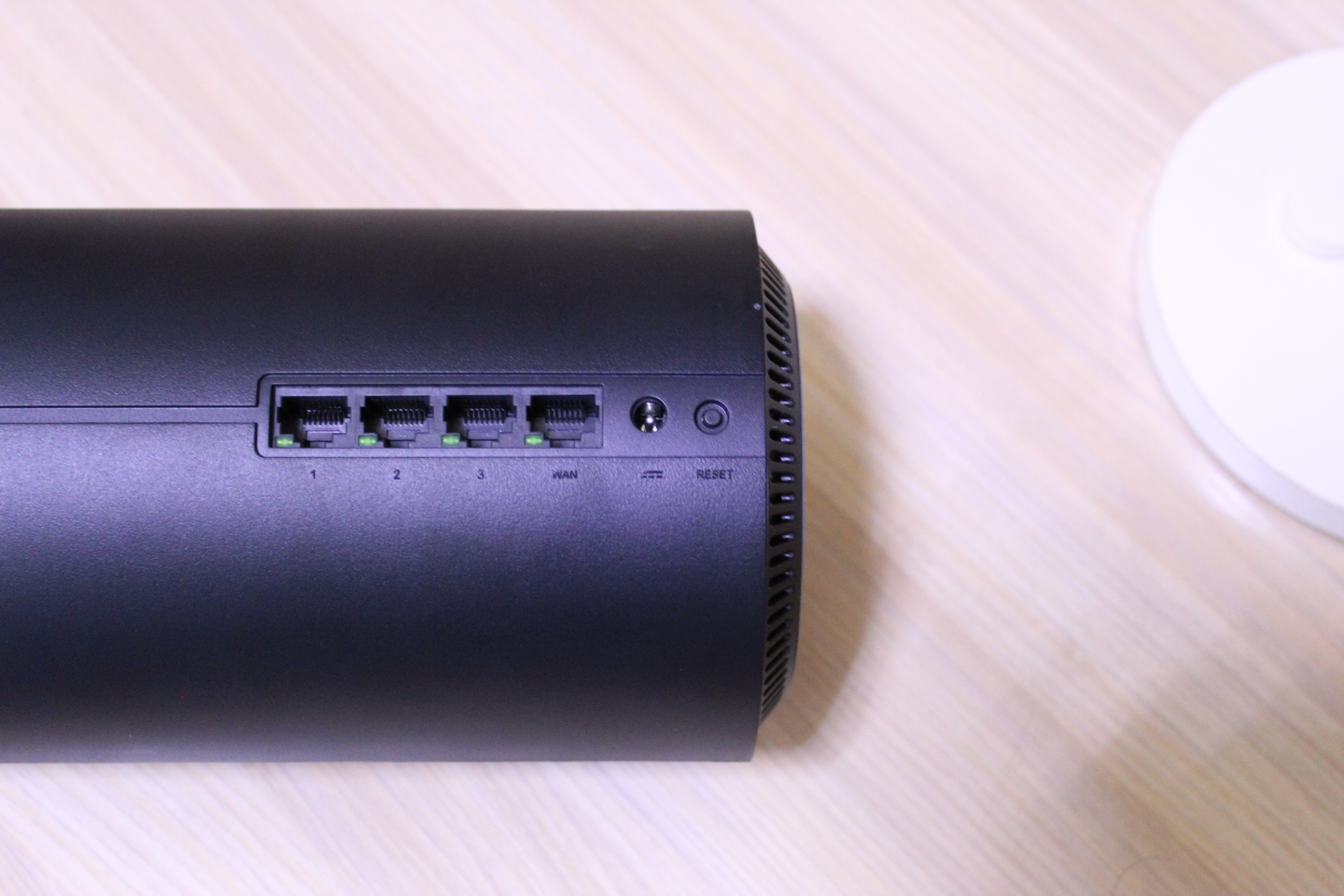 小米路由器ac2100和4a组网,小米ac2100路由器千兆接口