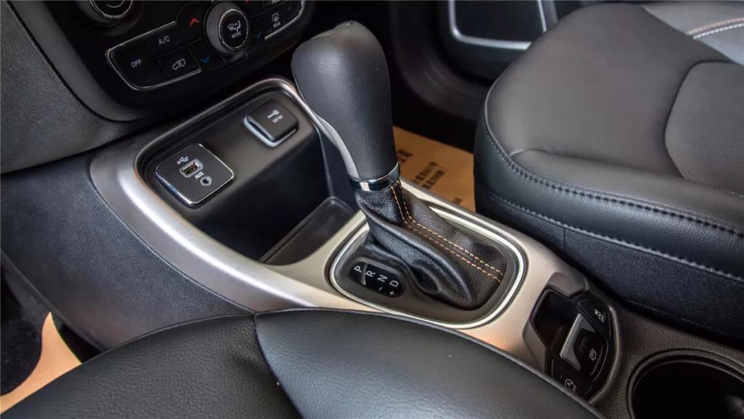 jeep指南者的大梁在哪,广汽菲克Jeep全新2017款指南者