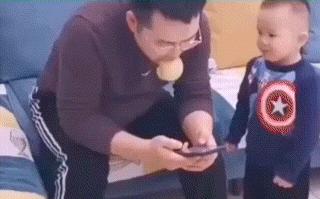 搞笑GIF段子：.我的小萝莉呢？你还我的小萝莉