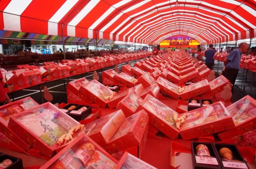 又是一年一度的中元节即将来临,中元节致我远去的亲人