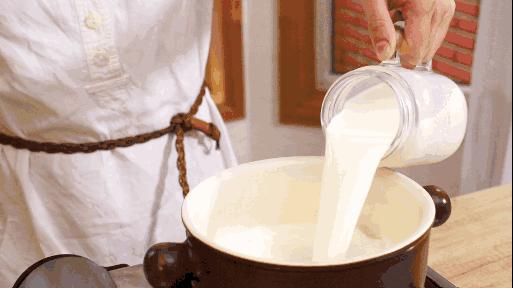 星巴克燕麦拿铁是用什么咖啡,麦当劳燕麦拿铁和浓香拿铁