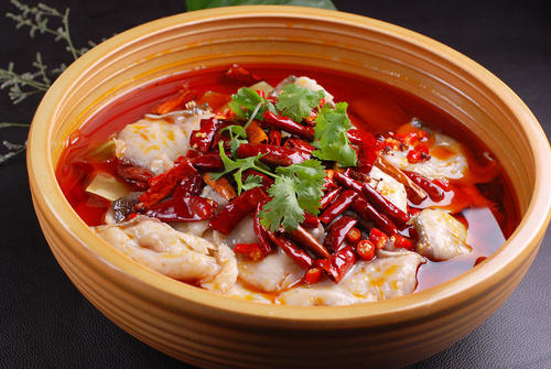 三十年辣味历史：麻辣烫、女神老干妈，中国人为何钟情吃辣