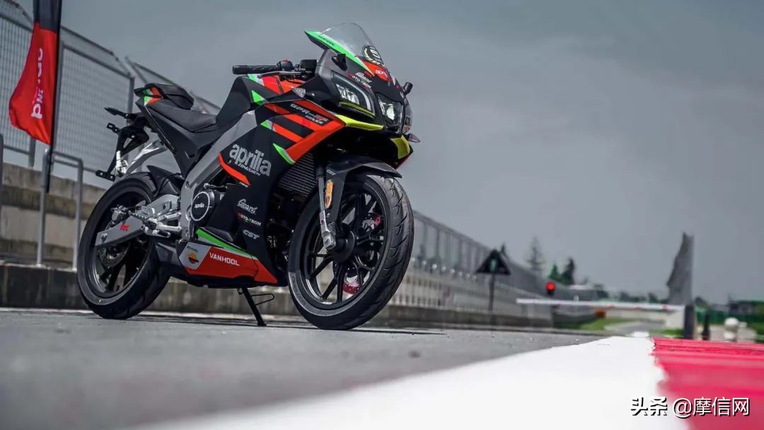 gpr250r赛道版值得购买吗,gpr250r运动版价格