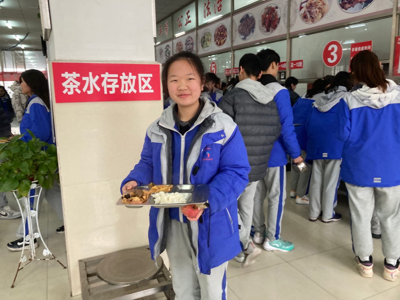 No.191 ,02-25首场春雨劲头齐体育课赏TED