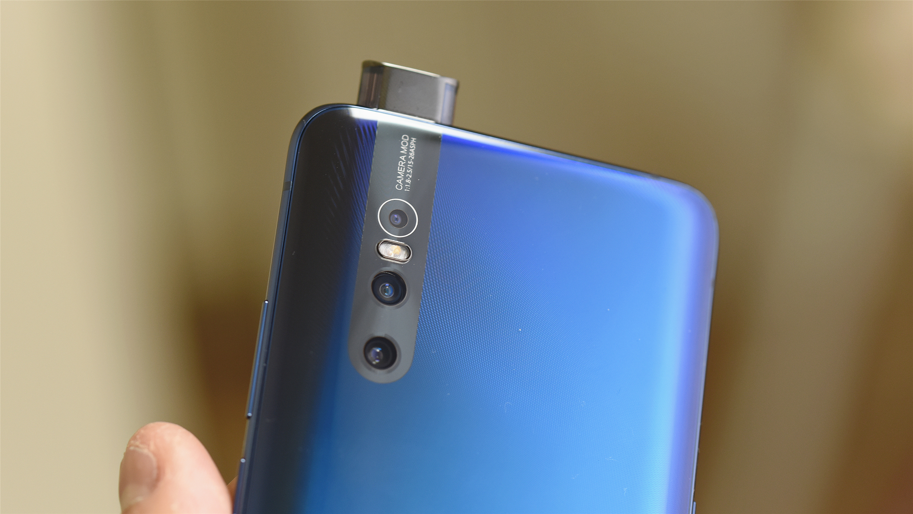 vivox27手机最大的亮点,vivox27全面屏体验怎样