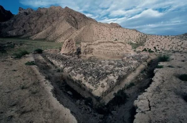 九层妖塔历史事件真的吗,九层妖塔原型血渭一号大墓主人