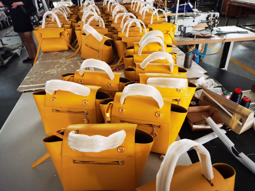 女生包包800一个贵吗,爱马仕包包为什么这么贵