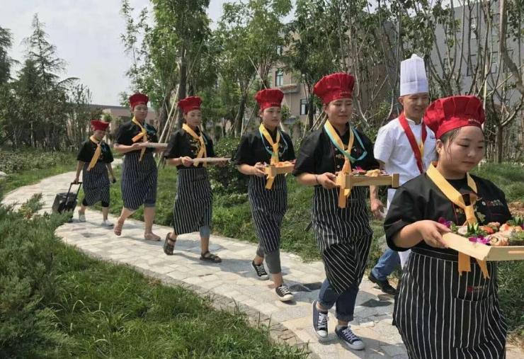 职校选择学西点师怎么样啊,为什么越来越多的人选择去留学