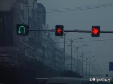 新手有障碍物掉头转弯技巧,豹弟新手转弯和掉头技巧