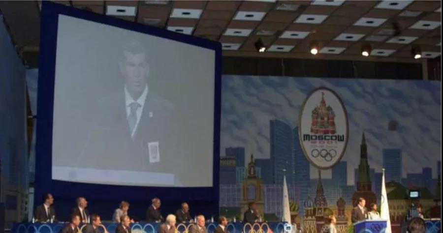 回顾2001北京申奥成功,2008年北京申奥成功的新闻点评