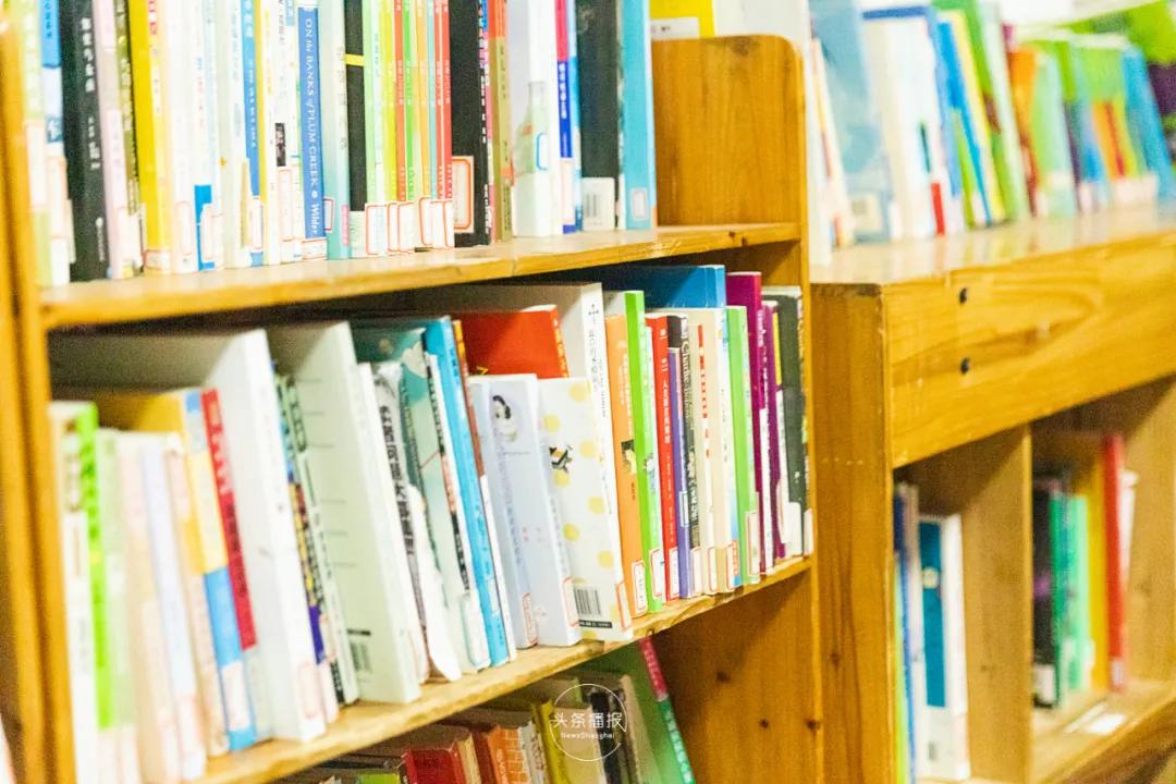 这群来自全国各地的「小候鸟」,温暖了整个上海